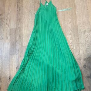 She + Sky Vibrant Green Maxi Dress